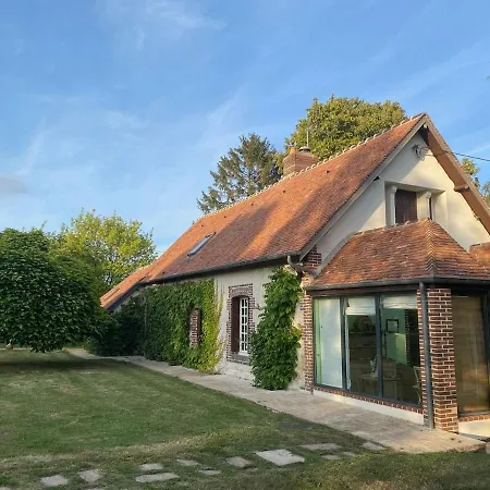 בית נופש Maison Du Tilleul Saint-Sulpice-Sur-Risle